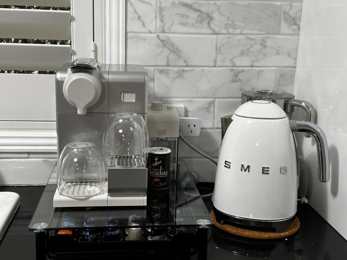 Ormeau Luxury Boutique Self-Contained Private Granny Flat 빌라 외부 사진
